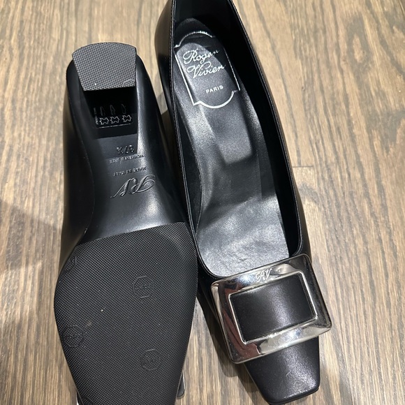 roger vivian - Picture 2 of 2